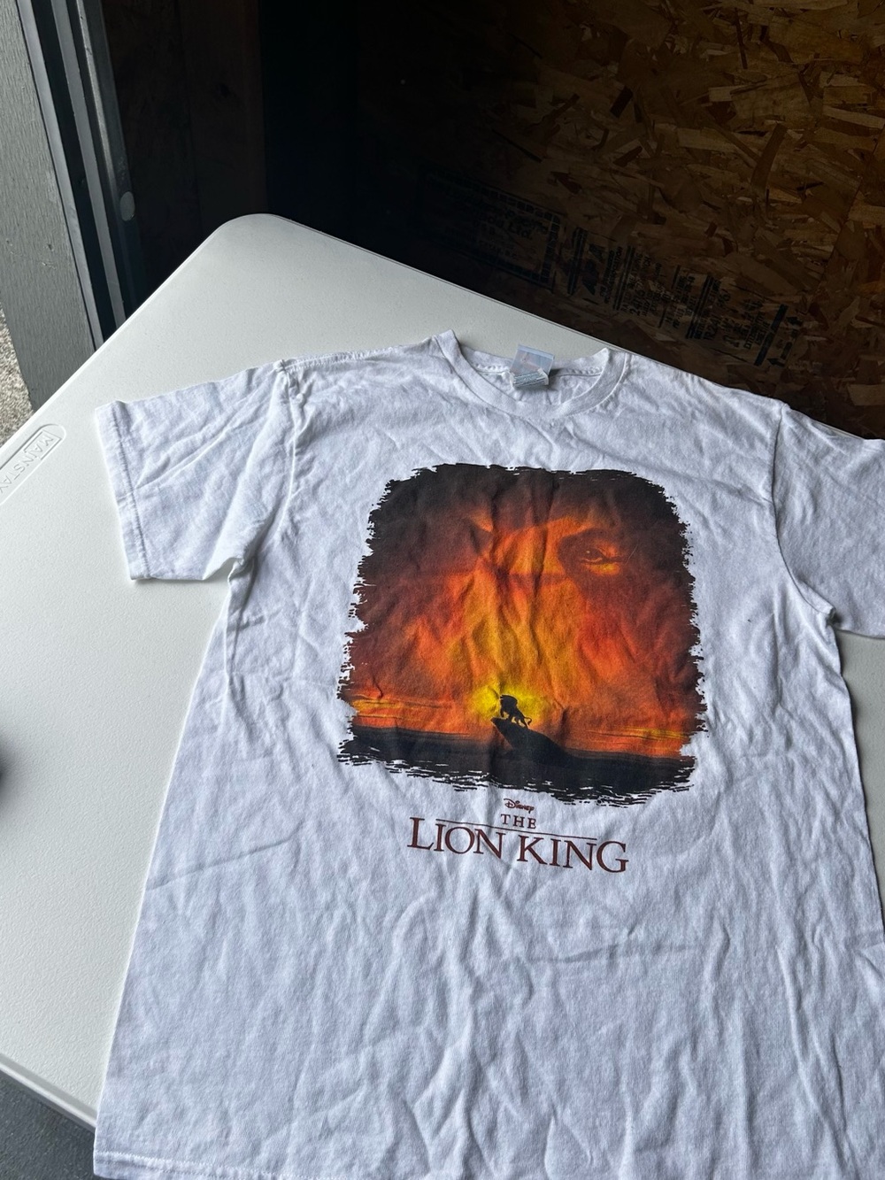90s The Lion King White Graphic Tee with Sunset Print